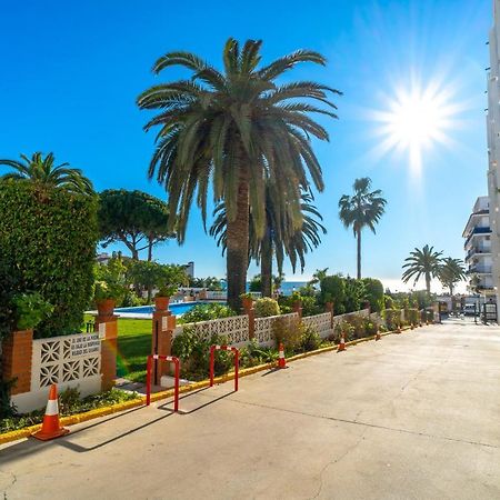 Carabeo 26 Boutique Studio Casasol Нерха Екстериор снимка