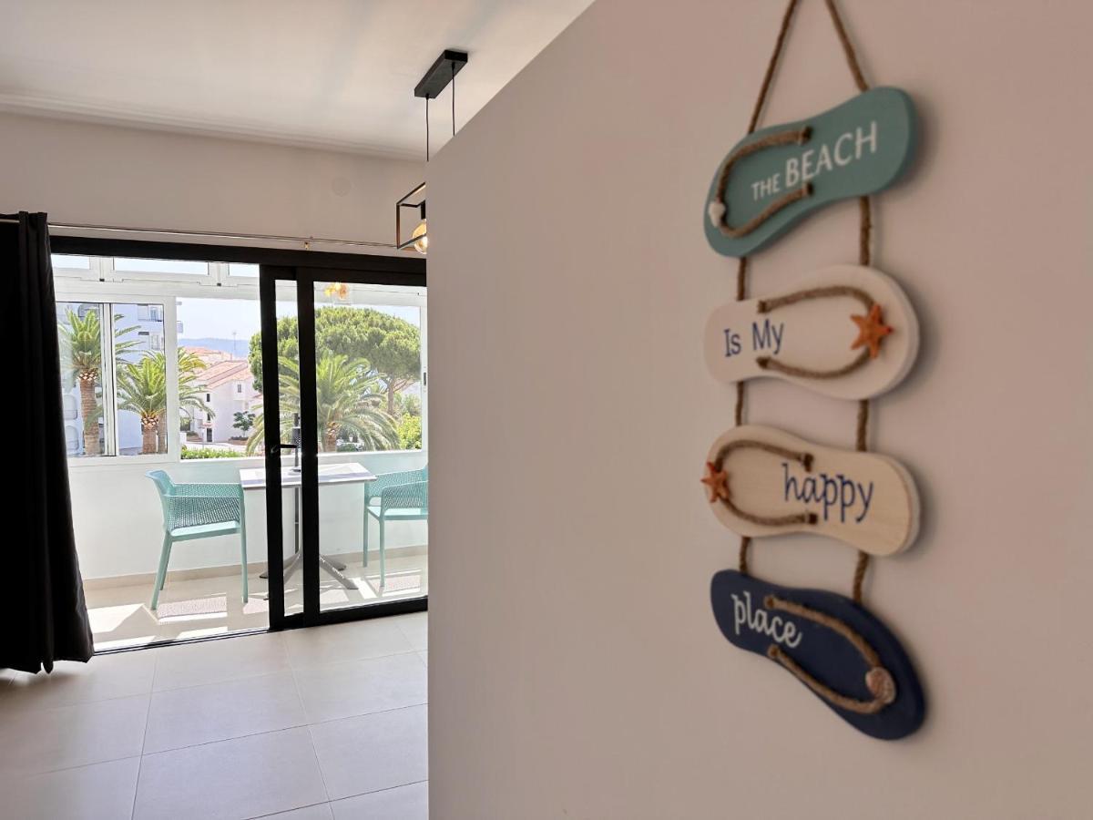 Carabeo 26 Boutique Studio Casasol Нерха Екстериор снимка