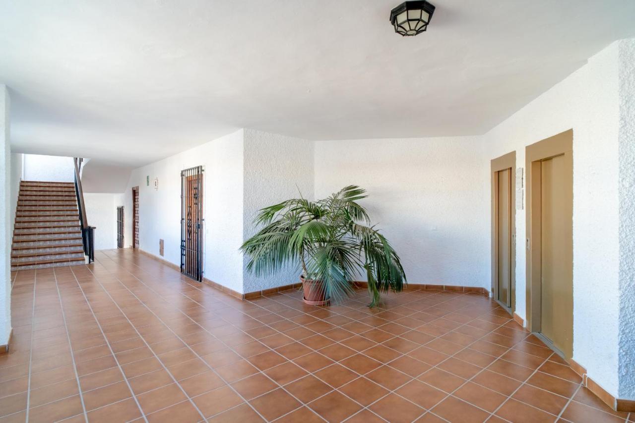Carabeo 26 Boutique Studio Casasol Нерха Екстериор снимка
